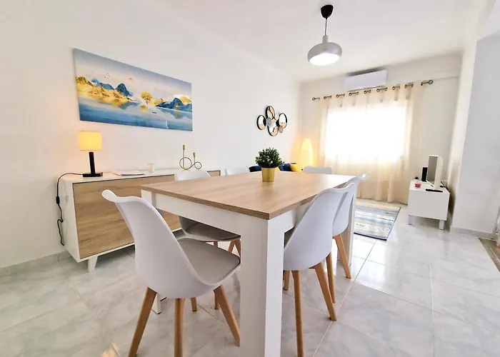 Azure - Golden Lights - Portimão